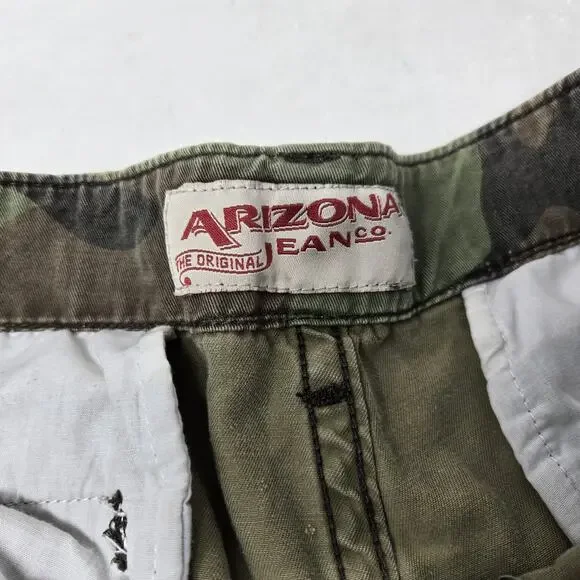 Vintage Camo Cargo Shorts Men's Size 34 Arizona Jean Co Y2K Pockets - Picture 3 of 9